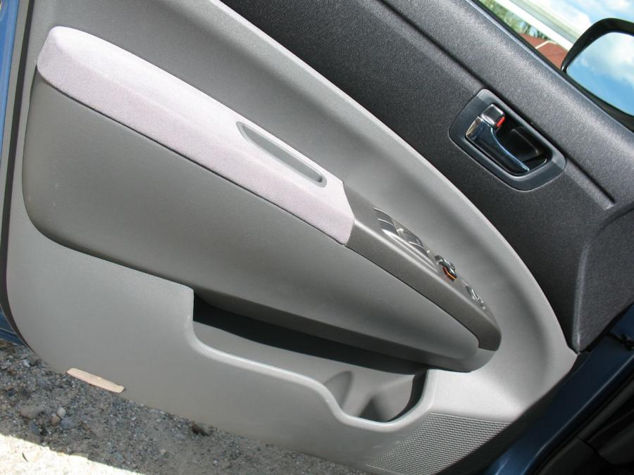  Toyota Prius Touring 2007 года  (фото 9 из 30)